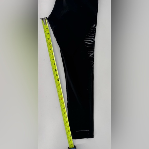 Athleta Women's Interval Leggings - Picture 8 of 12